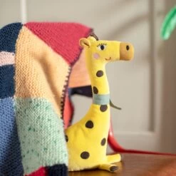 Moulin Roty Petite Peluche Girafe -Magasin bébé 31