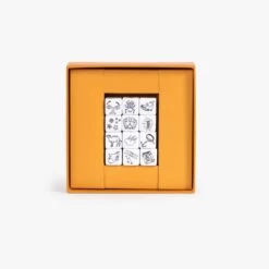 Moulin Roty Dés à Histoires Au Coin Du Feu 11 Moulin Roty Dés à Histoires Au Coin Du Feu -Magasin bébé 712425 5 gris