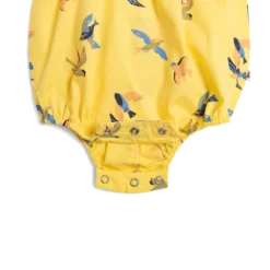 Moulin Roty Hirondelle Combinaison Jaune Motif Hirondelles 9 Moulin Roty Hirondelle Combinaison Jaune Motif Hirondelles -Magasin bébé Hirondelle combinaison popeline jaune imprime allover hirondelles Bord de mer Mo 4 1